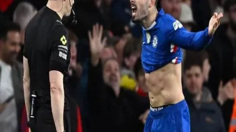 《双线闪耀！攻防兼备的阿尔费萨里安曼强势登陆战场》